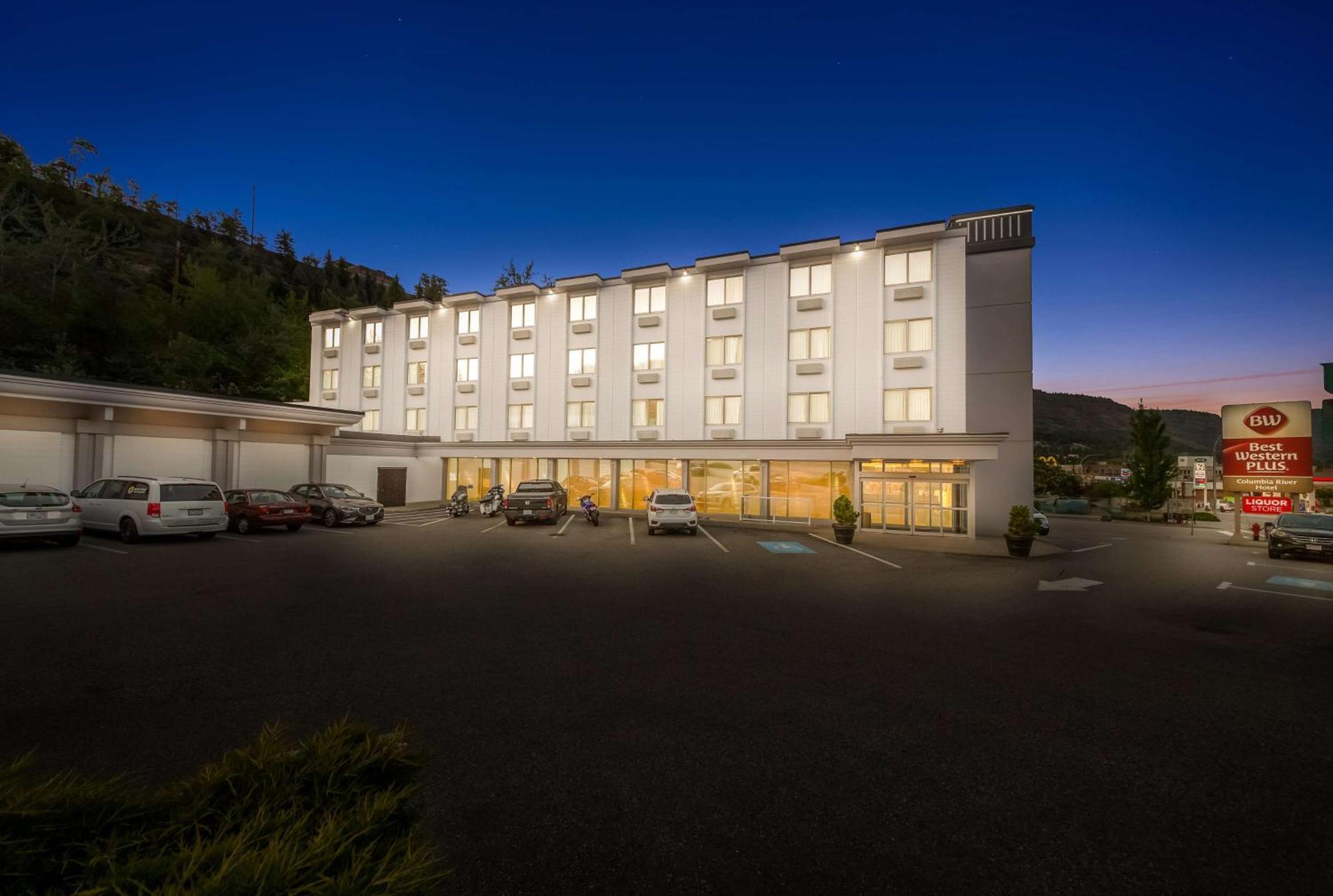 Best Western Plus Columbia River Hotel Trail Buitenkant foto