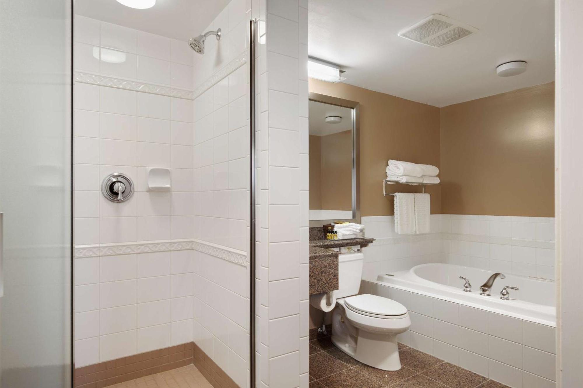 Best Western Plus Columbia River Hotel Trail Buitenkant foto