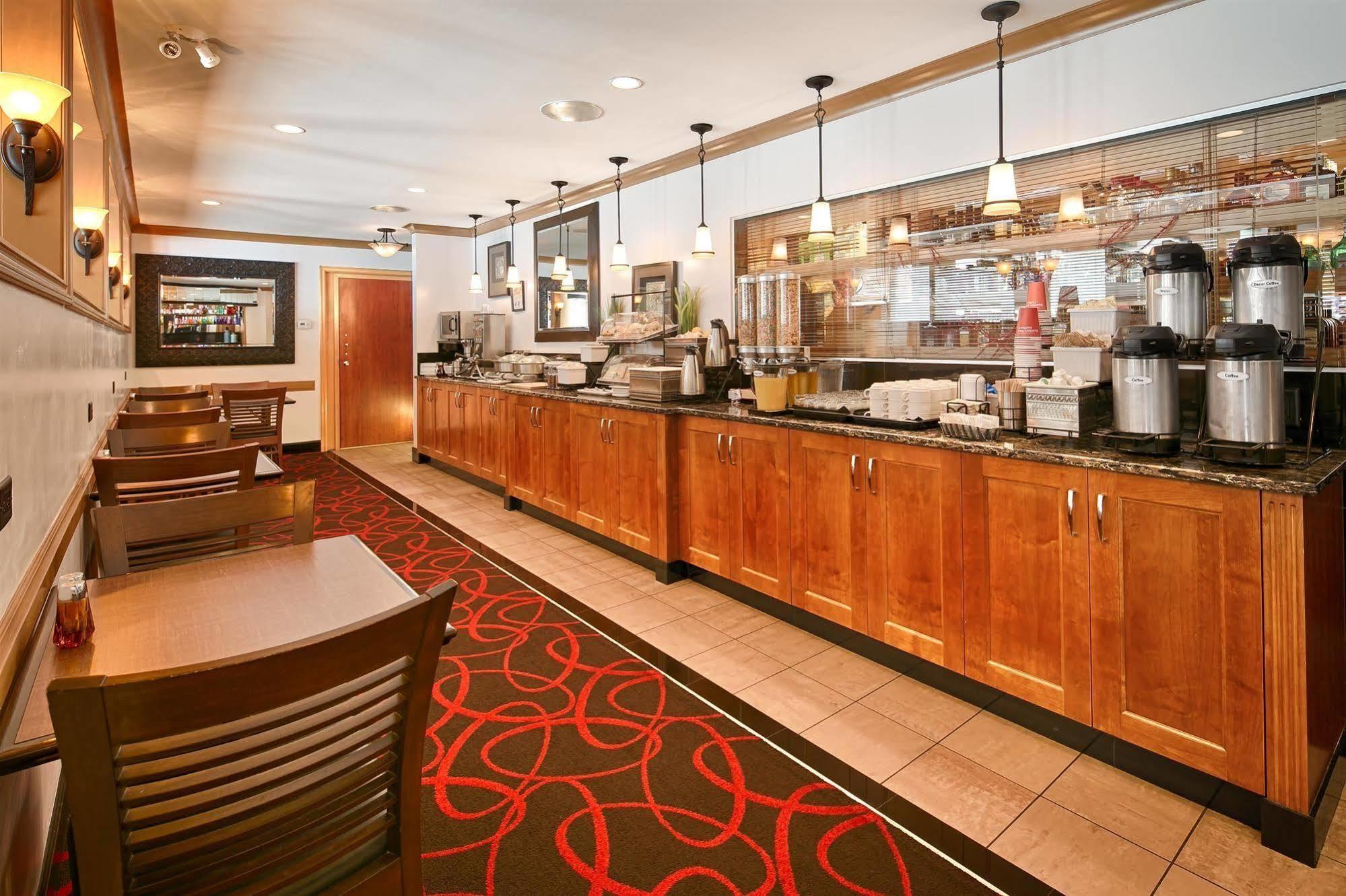 Best Western Plus Columbia River Hotel Trail Buitenkant foto